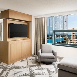 Junior Suite 1 King